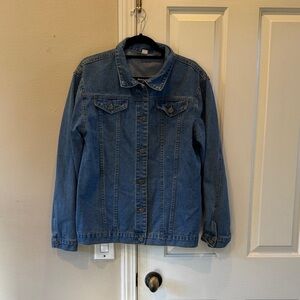 Classic Men’s Medium Blue Denim Jacket